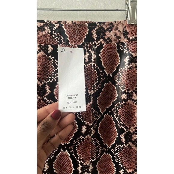 Asos Faux Vegan Leather Brown Animal Snake Print Mini Skirt NWT Small Women - Picture 8 of 12